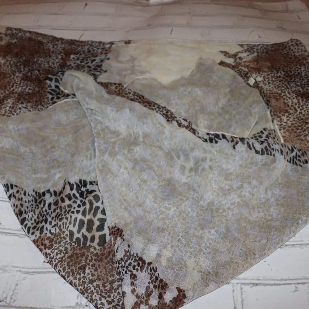 🐆 Cream & Brown Animal Print Scarf – 68